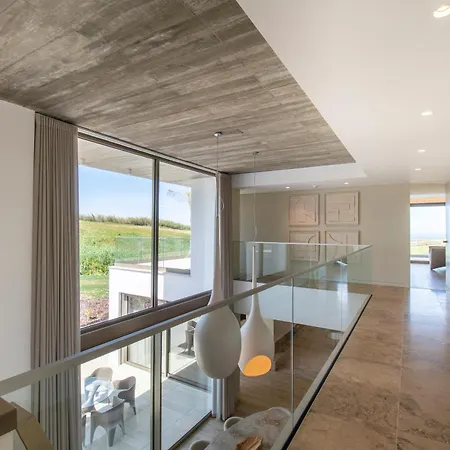 Villa Peralta - Award Winning Exquisite Dream With Infinity Pool *