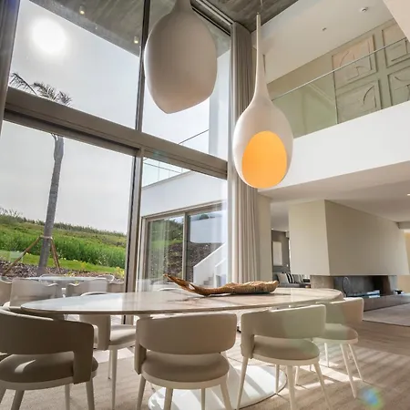 Peralta - Award Winning Exquisite Dream With Infinity Pool וילה לוריניה