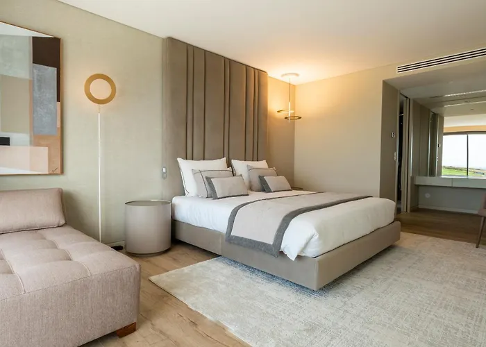 Peralta - Award Winning Exquisite Dream With Infinity Pool